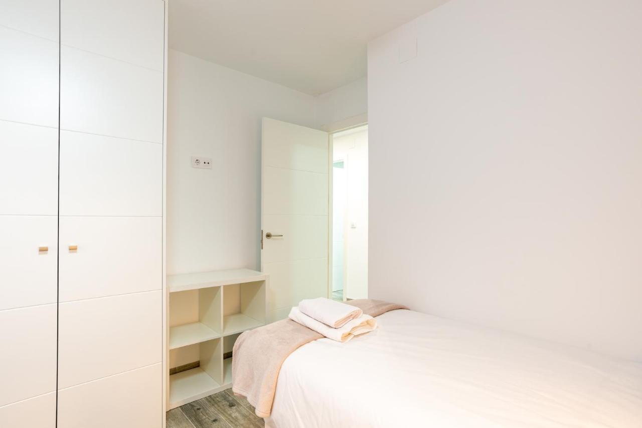 Faro, Bonito Apartamento En La Malagueta Malaga Luaran gambar