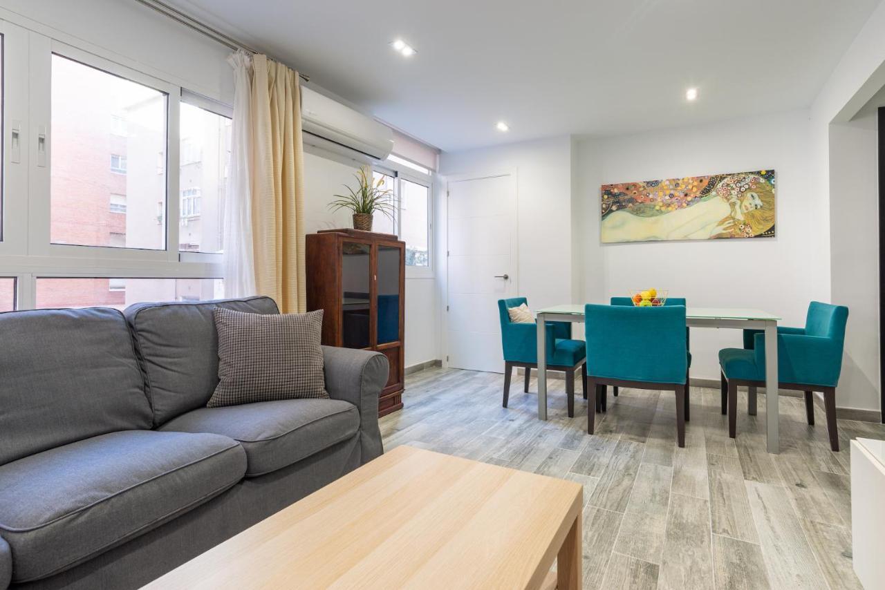 Faro, Bonito Apartamento En La Malagueta Malaga Luaran gambar