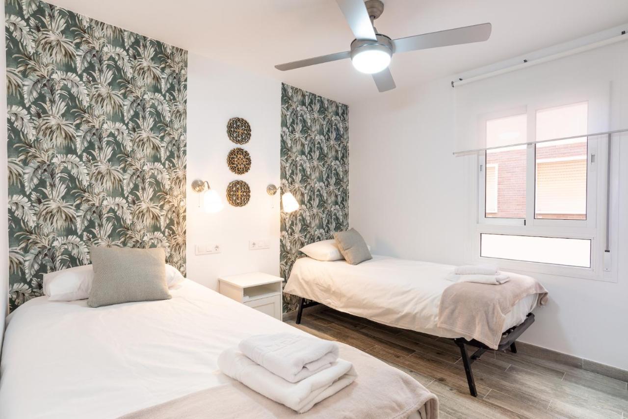 Faro, Bonito Apartamento En La Malagueta Malaga Luaran gambar
