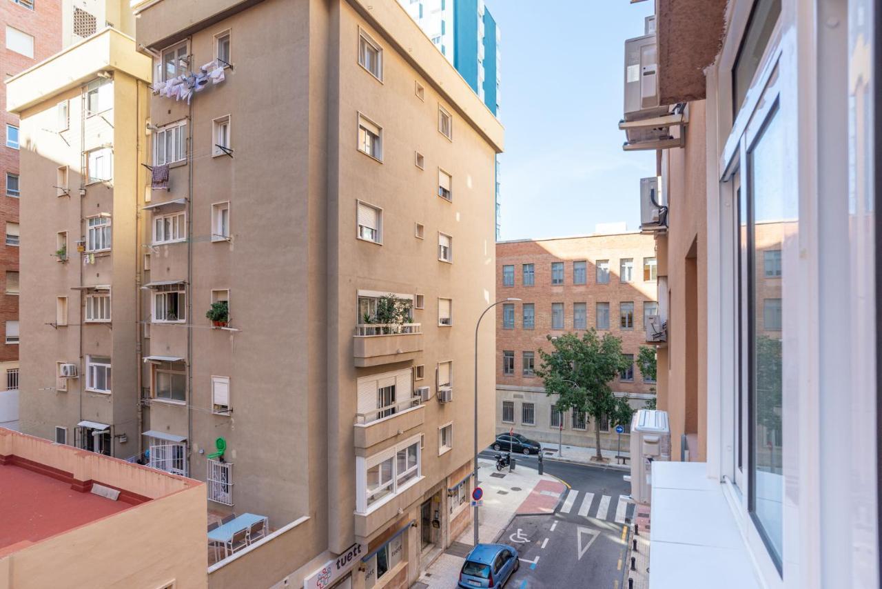 Faro, Bonito Apartamento En La Malagueta Malaga Luaran gambar